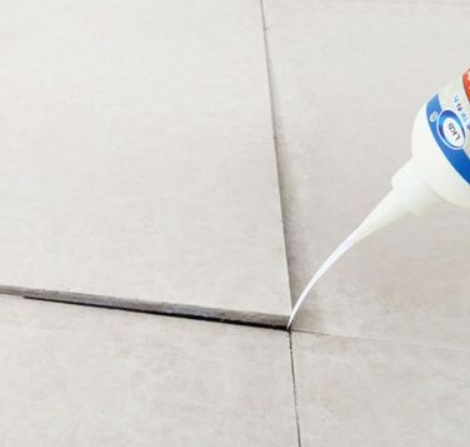 遵义瓷砖空鼓维修公司分享卫生间瓷砖脱落的原因可能有以下几点